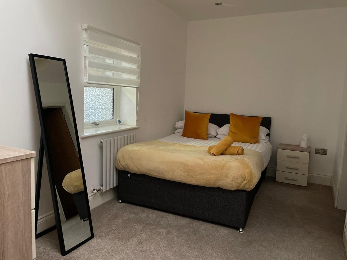 City Centre 1 Bed Sleeps 4 H5 Kingston upon Hull Eksteriør billede